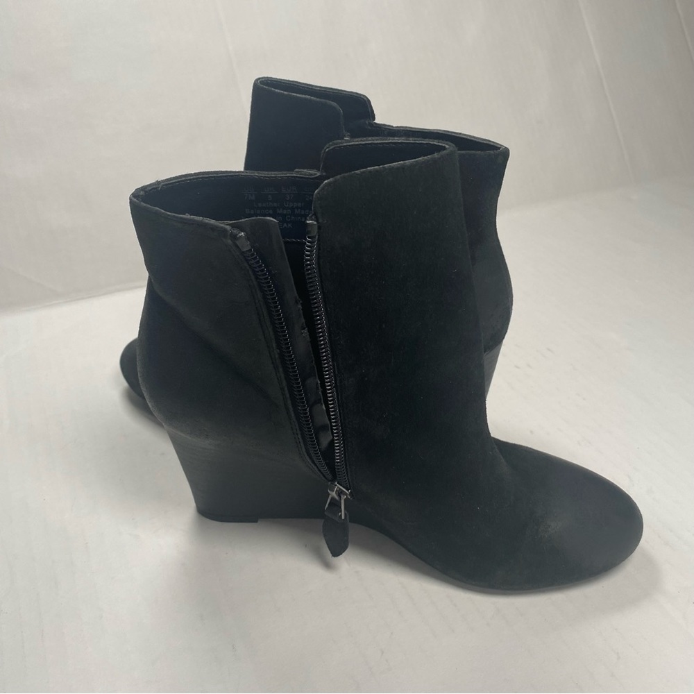 Franco Sarto Warrick Black Suede Ankle Booties. Size 7